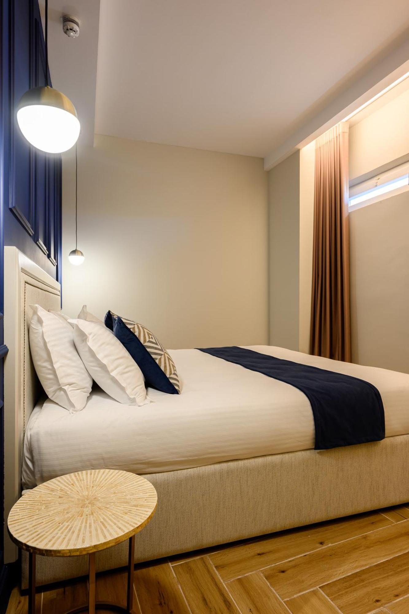 Xvi - Adults Only Hotel *