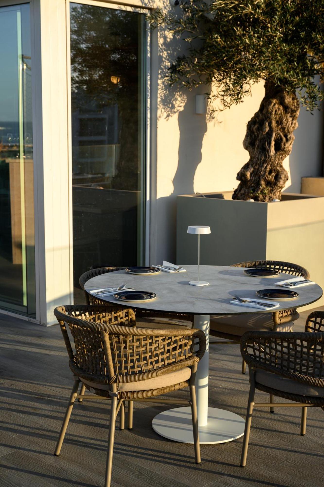 Xvi - Adults Only * Naxxar
