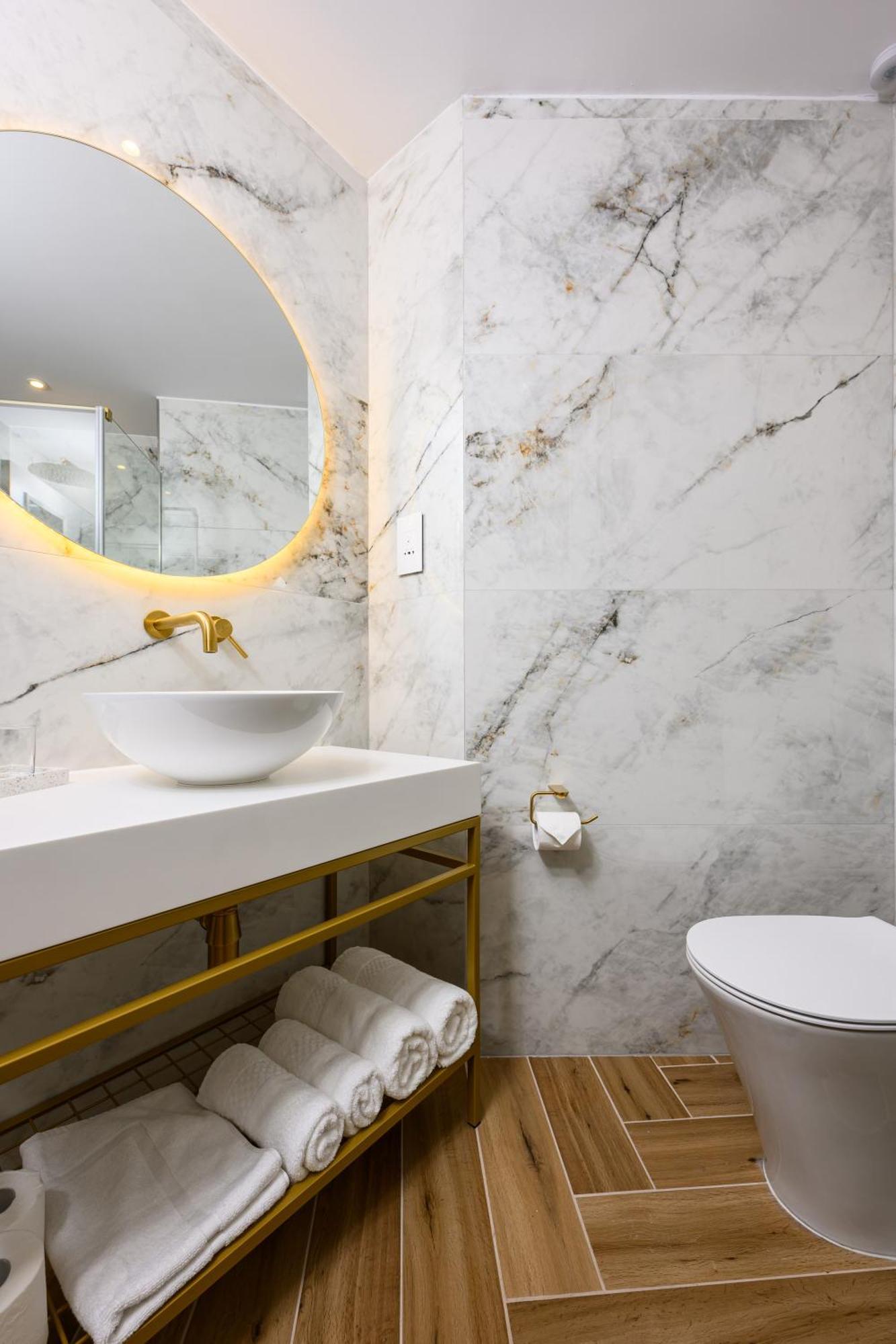 Xvi - Adults Only Hotel