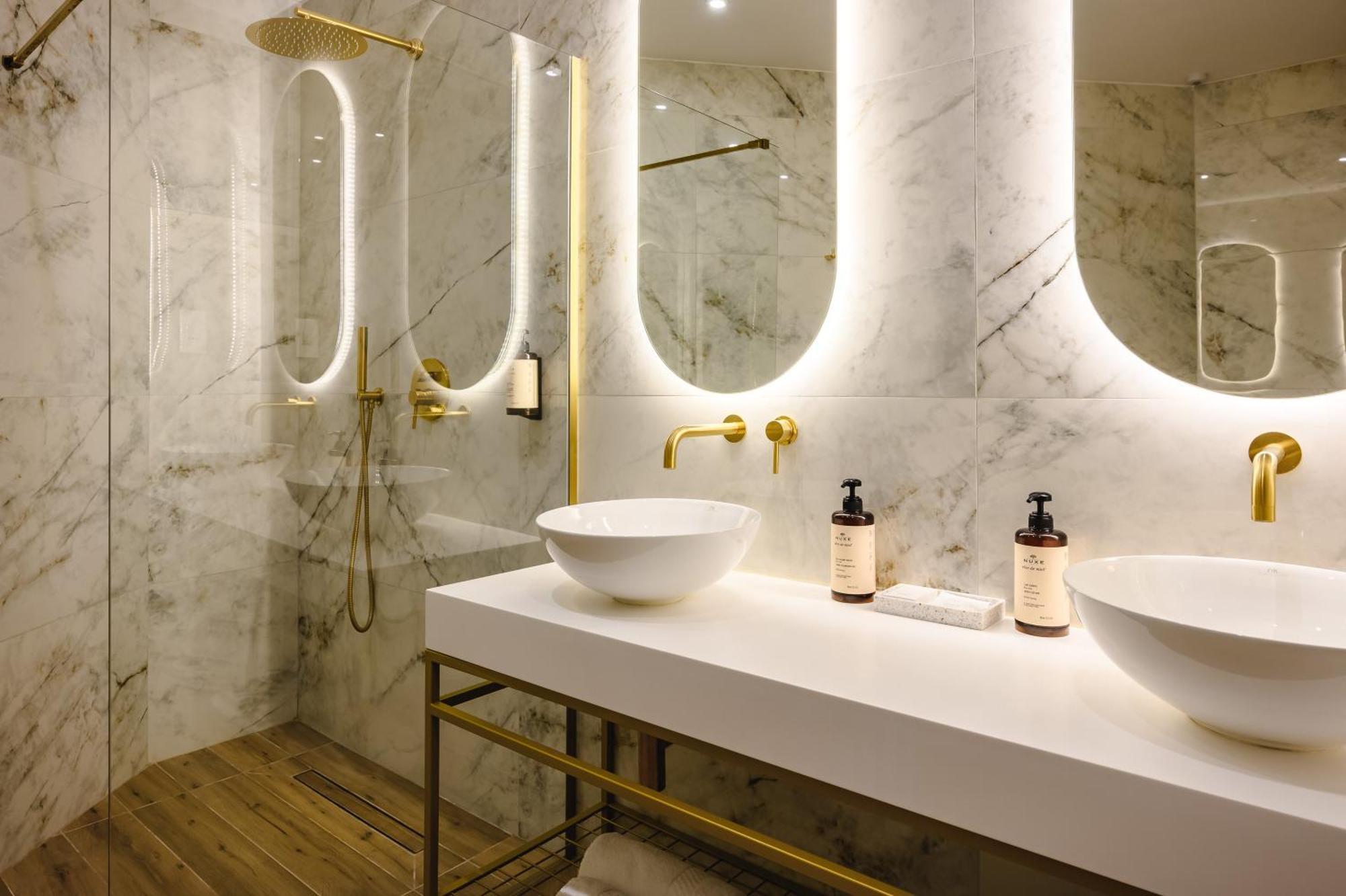 Xvi - Adults Only Hotel *